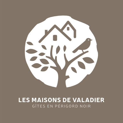 Les Maisons de Valadier, gîtes en Périgord Noir près de Montignac-Lascaux